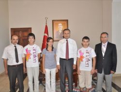 Anafen Öğrencileri Vali Demir’i Ziyaret Etti