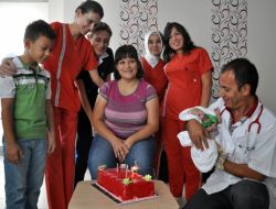 Prematüre İkizlerden Biri Hayata Tutundu