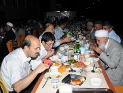 Kanaat Önderleri Van'da Bir Araya Geldi