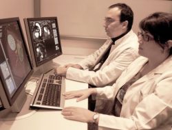 Uludağ Üniversitesi’nde Üretken Akademisyene Destek Artırılıyor