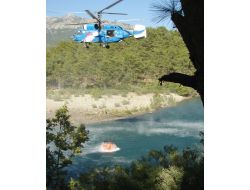 Manavgat'taki Orman Yangınında 25 Hektarlık Alan Zarar Gördü (2)