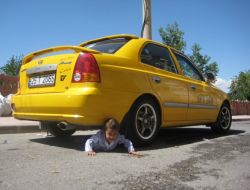 Babasının Kullandığı Arabanın Altında Kalan Çocuk Ölümden Döndü