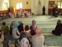 Kur’an Kursu Öğrencileri Ramazan Ayının Önemini Anlattı