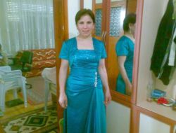 Aşkına Karşılık Vermeyen Kızı Vurdu