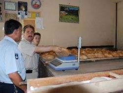 Zabıtadan Fırınlara Şafak  Baskını