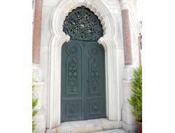 Keçecizade Fuad Paşa Türbesi Eski Görünümüne Kavuştu