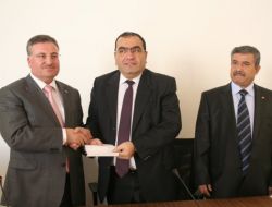 Halıcılardan Kara Kıtaya Rekor Bağış