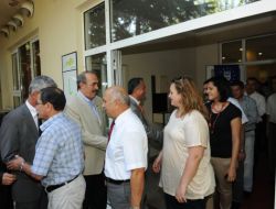 Belediye Personeli, Bayramlaştı