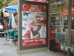 GENELKURMAY'IN AFİŞ ISRARI