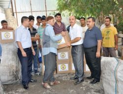 Belediyeden Kağıt Toplayan Çocuklara Gıda Yardımı