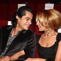 Atasever ve Hacıoğlu nişanlandı!