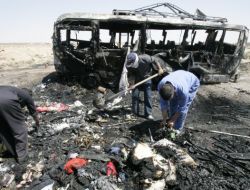 KERKÜK'TE FECİ KAZA: 25 ÖLÜ