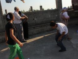 Adana’ya Çobanlık Yapmaya Gelen Babanın İki Çocuğu Yıkılan Direğin Altında Öldü