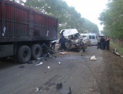 ÇİN’DE FACİA GİBİ KAZA: 17 ÖLÜ