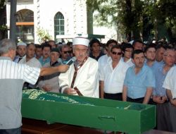 Dumlu Hoca Son Yolculuğuna Uğurlandı