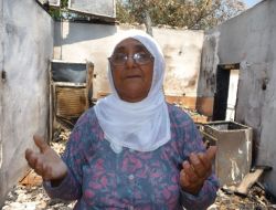 Bayrama Evsiz Girecek