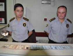 Hastanede Unutulan Nüfus Cüzdanları Aylardır Sahiplerini Bekliyor