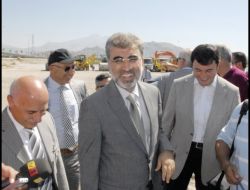 Bakan Yıldız: Türkiye’nin Demokrasisindeki E-muhtıra Kamburu Atılmış Oldu