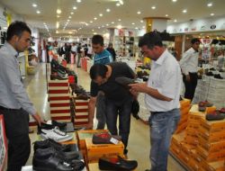 Yozgat'ta Bayram Arifesi Esnafın Yüzünü Güldürdü