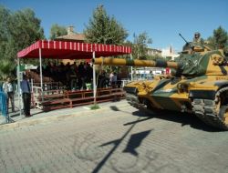 Cizre’de Zafer Bayramı Yoğun Güvenlik Altında Kutlandı