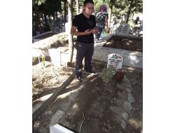 Ramazan Bayramı'nda Da Mezarlıklar Doldu, Taştı