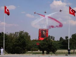 ZAFER BAYRAMI KUTLANDI!..