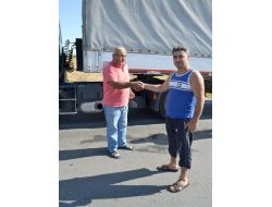 Tır Sürücüleri Birbirleriyle Bayramlaştı!