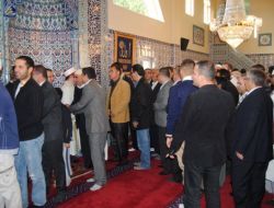 Stockholm’de Coşkulu Bayram Namazı