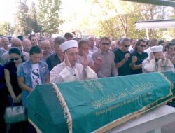 Survivor Yarışmacısı Derya Son Yolculuğuna Uğurlandı