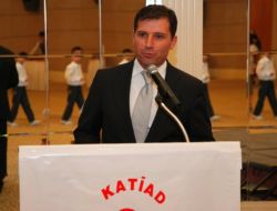 Katiad, Türkleri Bayramda Buluşturdu