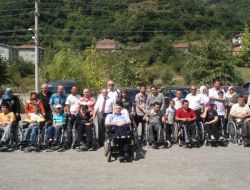 41 Tekerlekli Sandalye Sahiplerine Teslim Edildi