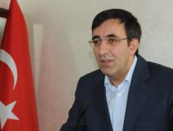 Yılmaz, Bingöl'de Vatandaşlarla Bayramlaştı!