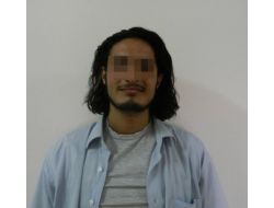 Mavi Bültenle Aranan Kişi İzmir'de Yakalandı