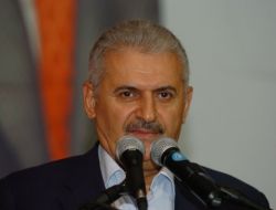 Bakan Yıldırım: İzmirli 35 Projeyi Sahiplendi