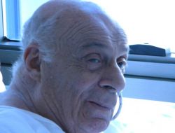 Özmenoğlu: Denktaş'ın Durumu Ciddi