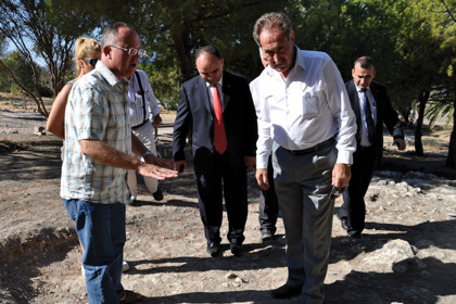 AKM için sponsor arayacak!