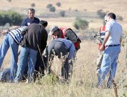 Avlanmak İçin Evinden Ayrıldı, Tarlada Ölü Bulundu
