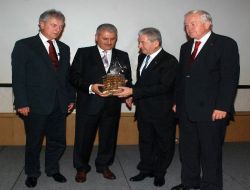 Bakan Yıldırım'dan Otoyol Müjdesi