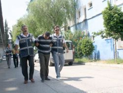 Tırnakçılık Yaparken İlk İşlerinde Yakalandılar