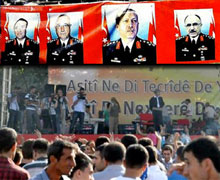 Erdoğan'a general kıyafeti