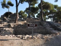 İzmir’in Türk–islam Dönemine Ait İlk Camilerden Biri Ortaya Çıkarıldı