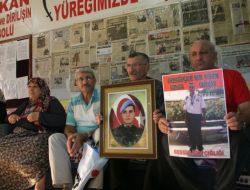 Asker Oğlunun İntihar Ettiğine İnanmıyor