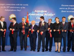 TAV ÜSKÜP HAVALİMANI’NI AÇTI!