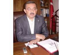 Diyanet Sen: Dini Duyguları Sömürenlere İtibar Etmeyin