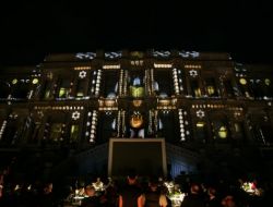 Ttsis'ten İstanbul Boğazı'nda Görkemli Kutlama