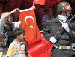 İzmir'in Kurtuluşunun 89.Yıldönümü Kutlanıyor