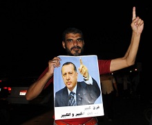 Mısır'da İsrail elçiliğine saldırı