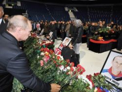 Uçak Kazasında Oyuncuları Ölen Yaroslavl Hokey Takımı Ligden Çekildi