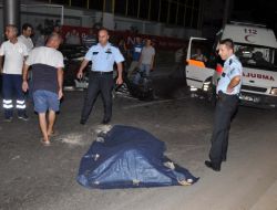 Ölen Gencin Aracından Polis Şapkası Çıktı!