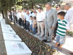 Başkan Altepe, Şehitleri Unutmadı